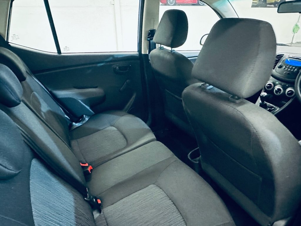 Used Hyundai i10 2012 for sale - 76855074: Photo 9