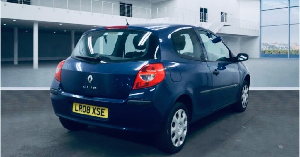 Used Renault Clio 2008 for sale - 77394507: Photo 2
