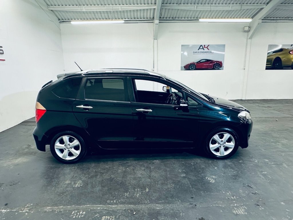 Used Honda FR-V 2009 for sale - 76604447: Photo 16