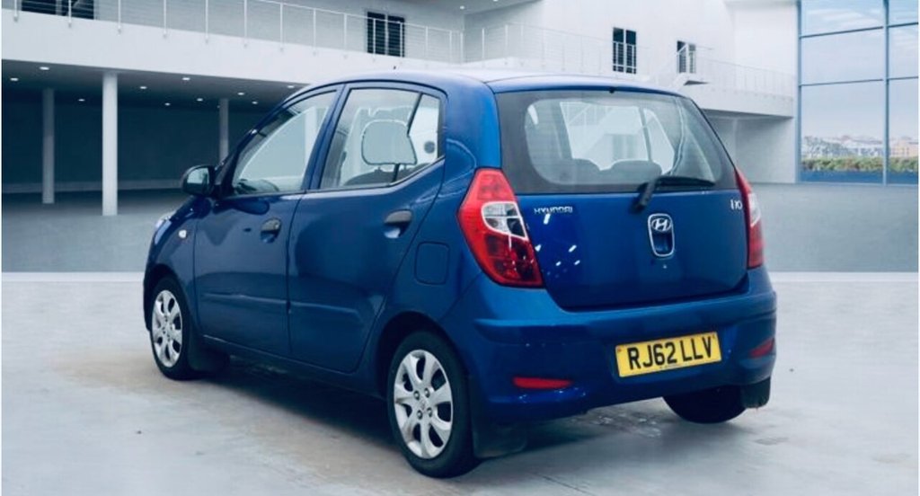 Used Hyundai i10 2012 for sale - 76604735: Photo 3