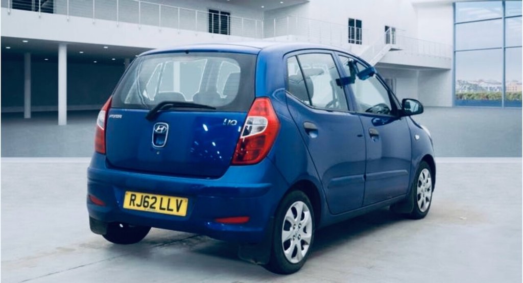 Used Hyundai i10 2012 for sale - 76604735: Photo 4