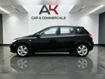 Used Kia Ceed 2010 for sale - 79648047: Photo
