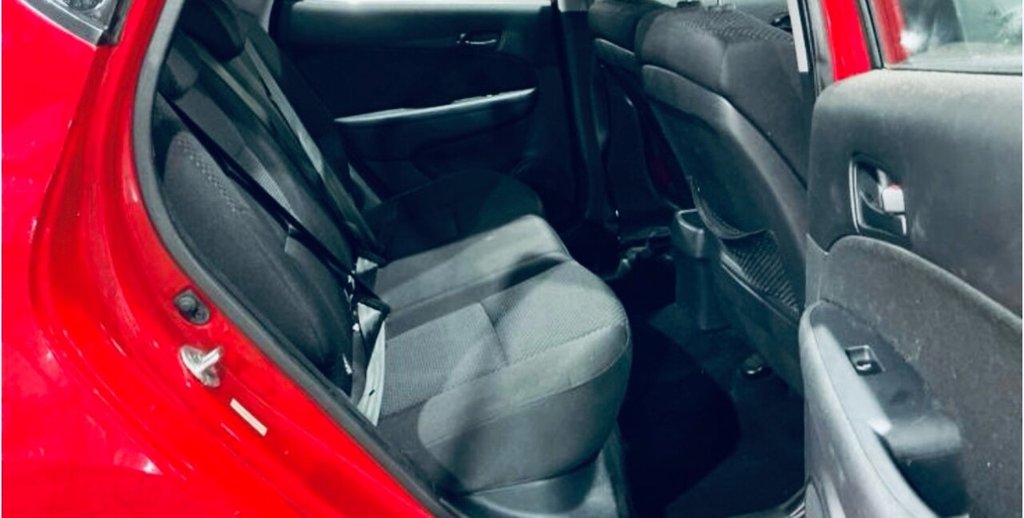 Used Hyundai i30 2010 for sale - 77397325: Photo 8