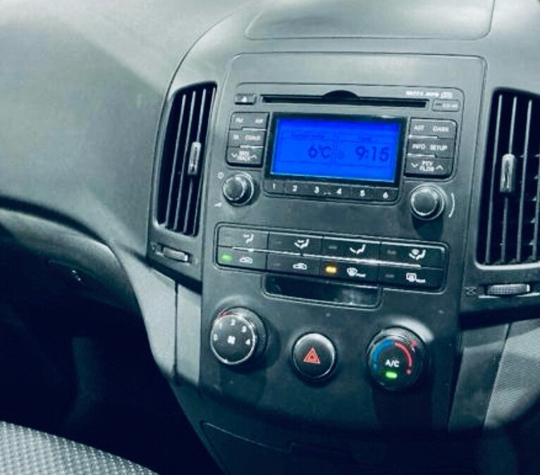 Used Hyundai i30 2010 for sale - 77397325: Photo 9