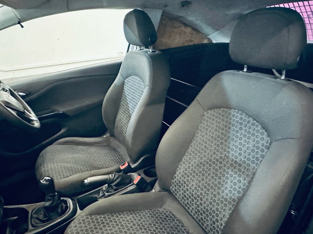 Used Vauxhall Corsa 2016 for sale - 76740675: Photo 7