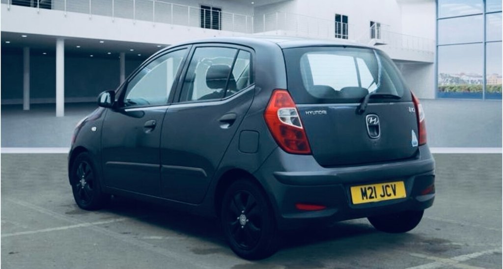 Used Hyundai i10 2012 for sale - 76724904: Photo 3