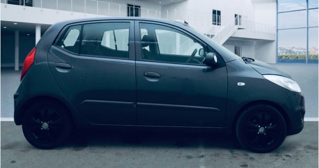 Used Hyundai i10 2012 for sale - 76724904: Photo 4