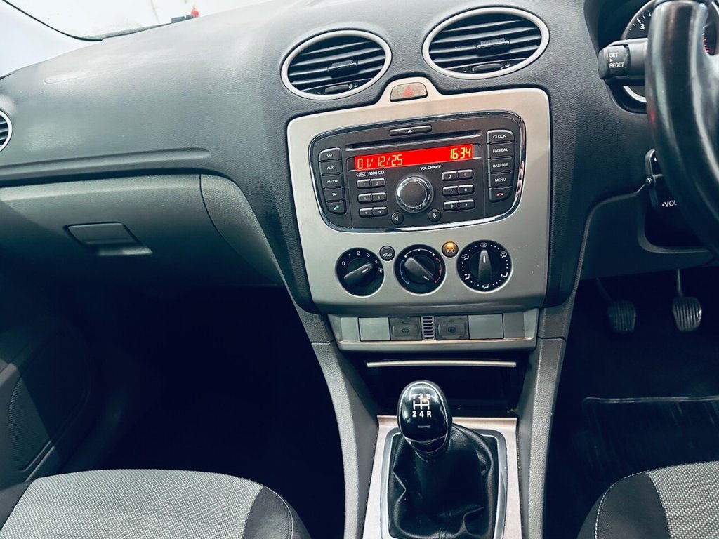 Used Ford Focus 2011 for sale - 76751133: Photo 20