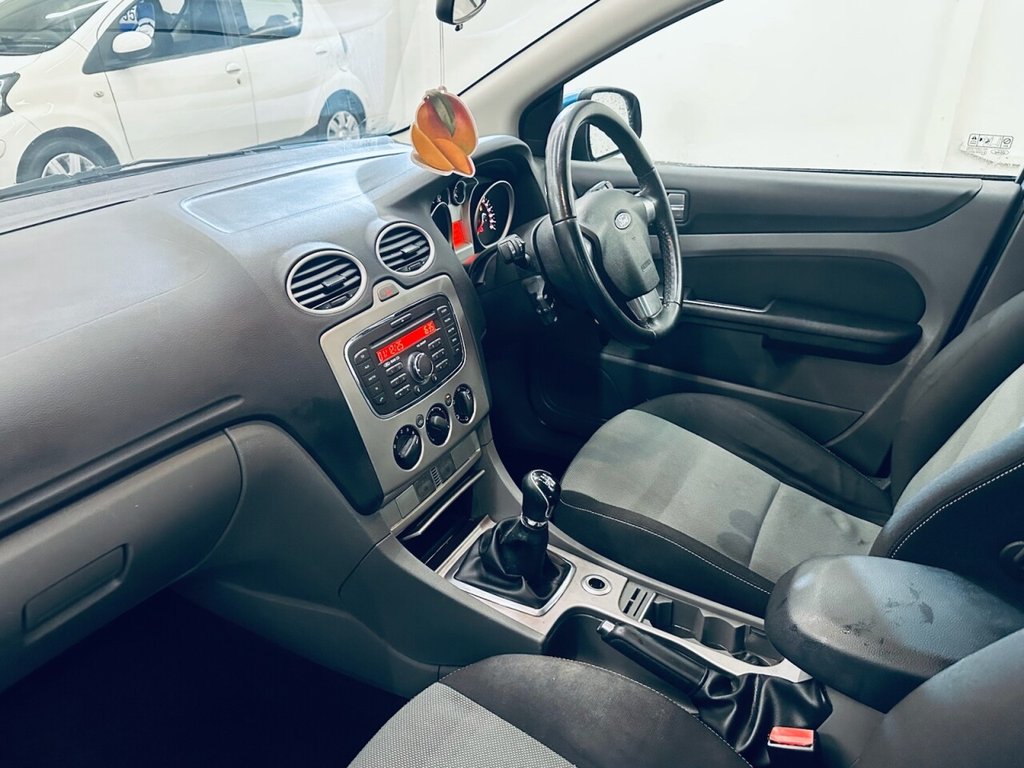 Used Ford Focus 2011 for sale - 76751133: Photo 7