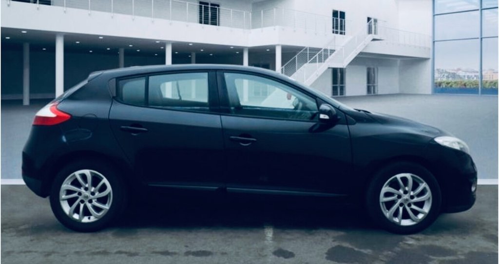 Used Renault Megane 2012 for sale - 77052637: Photo 4