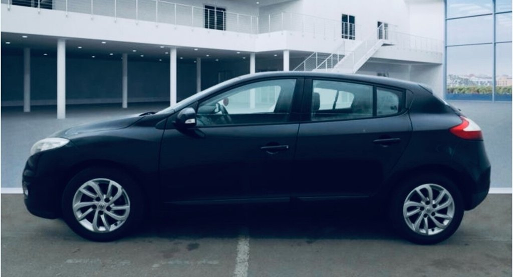 Used Renault Megane 2012 for sale - 77052637: Photo 8