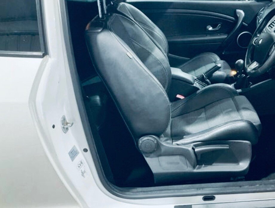 Used Renault Megane 2011 for sale - 76937444: Photo 5