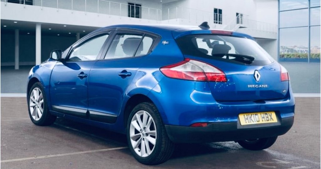 Used Renault Megane 2010 for sale - 77685393: Photo 3