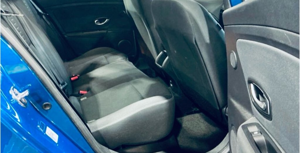 Used Renault Megane 2010 for sale - 77685393: Photo 7