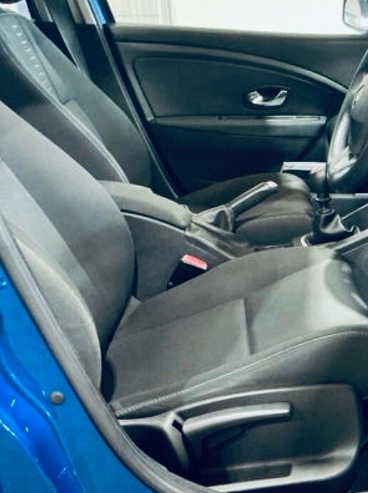 Used Renault Megane 2010 for sale - 77685393: Photo 8