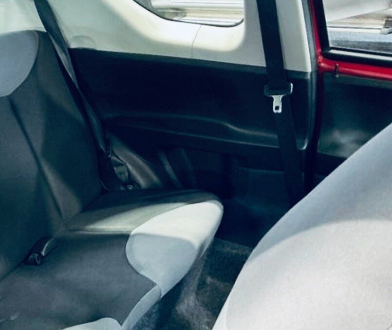 Used Peugeot 107 2013 for sale - 76937452: Photo 4