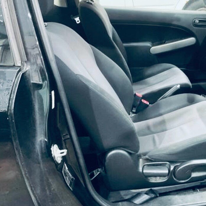 Used Mazda Mazda2 2010 for sale - 77052638: Photo 5