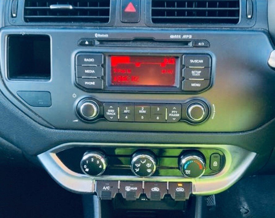 Used Kia Rio 2012 for sale - 76754577: Photo 9