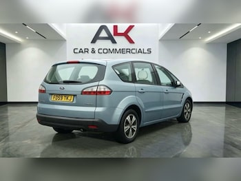 Used Ford S-Max 2010 for sale - 78760539: Photo