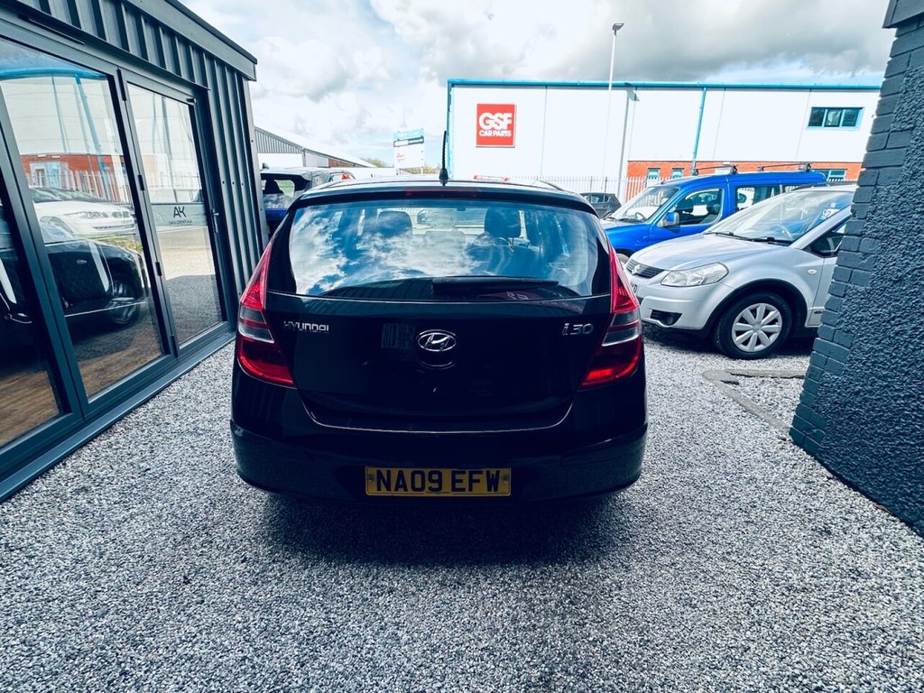 Used Hyundai i30 2009 for sale - 78063493: Photo 5