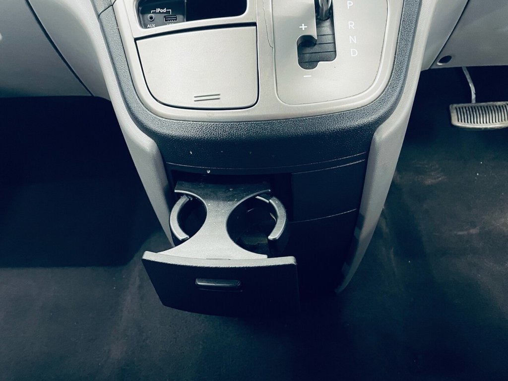 Used Hyundai i800 2012 for sale - 76698357: Photo 24