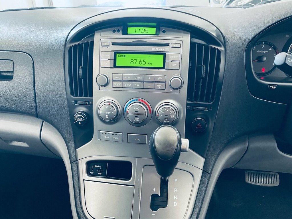 Used Hyundai i800 2012 for sale - 76698357: Photo 9