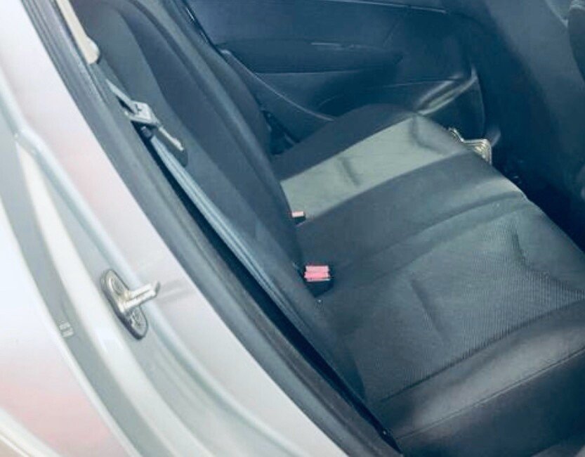 Used Peugeot 308 2010 for sale - 76937447: Photo 8