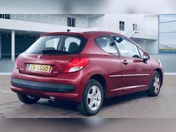 Used Peugeot 207 2010 for sale - 77594624: Photo