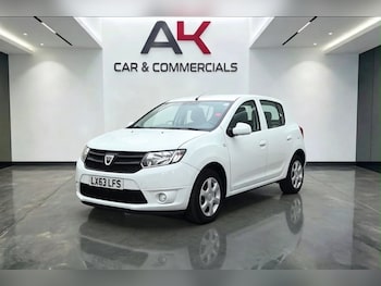 Used Dacia Sandero 2013 for sale - 79472953: Photo