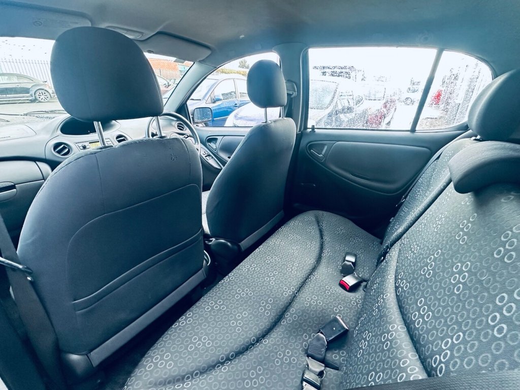 Used Toyota Yaris 2005 for sale - 77572183: Photo 13