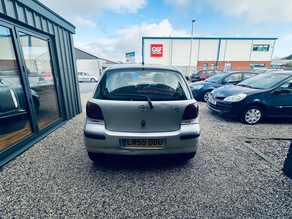 Used Toyota Yaris 2005 for sale - 77572183: Photo 4