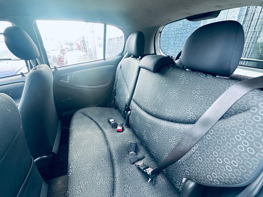 Used Toyota Yaris 2005 for sale - 77572183: Photo 9