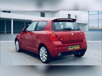 Used Suzuki Swift 2009 for sale - 76604734: Photo