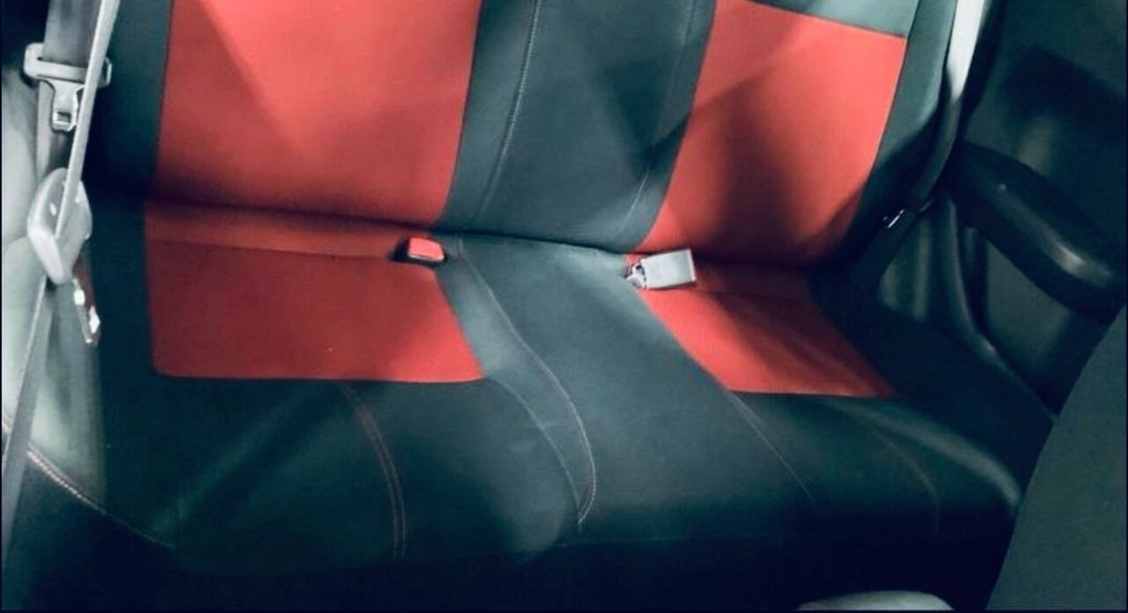 Used Suzuki Swift 2009 for sale - 76604734: Photo 4