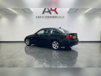Used BMW 3 Series 2010 for sale - 78612110: Photo
