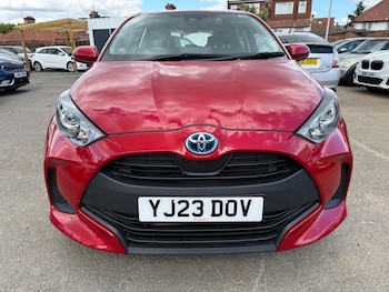 Used Toyota Yaris 2023 for sale - 79338980: Photo