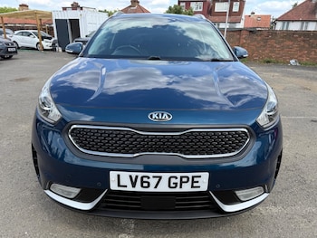 Used Kia Niro 2017 for sale - 79311609: Photo