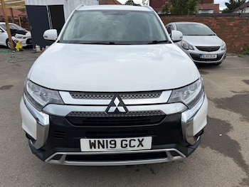 Used Mitsubishi Outlander 2019 for sale - 79369620: Photo