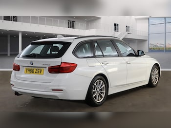 Used BMW 3 Series 2016 for sale - 79105409: Photo