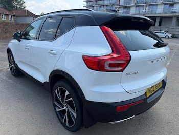 Used Volvo XC40 2019 for sale - 79243872: Photo