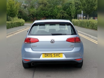Used Volkswagen Golf 2015 for sale - 75407847: Photo