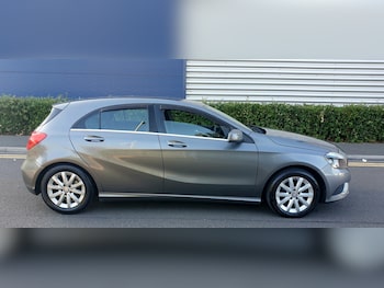 Used Mercedes-Benz A-Class 2014 for sale - 75523937: Photo