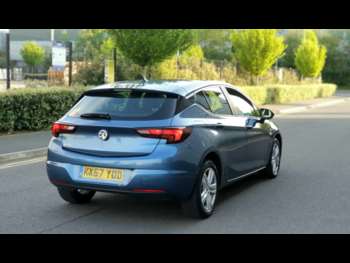 Used Vauxhall Astra 2018 for sale - 74546869: Photo