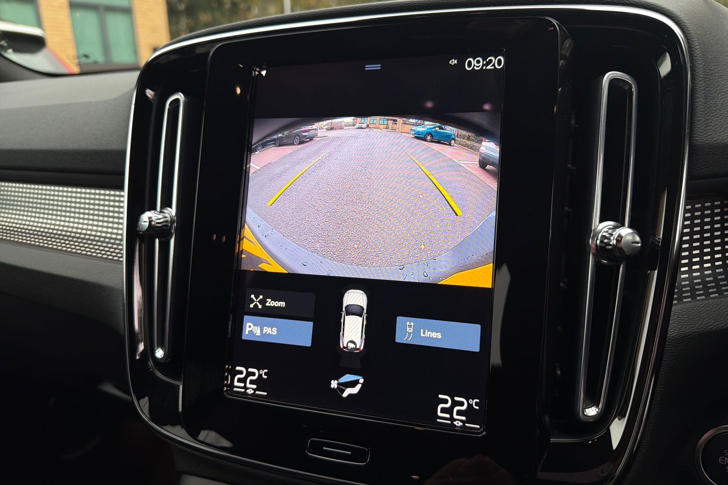 Used Volvo XC40 2022 for sale - 76355035: Photo 16