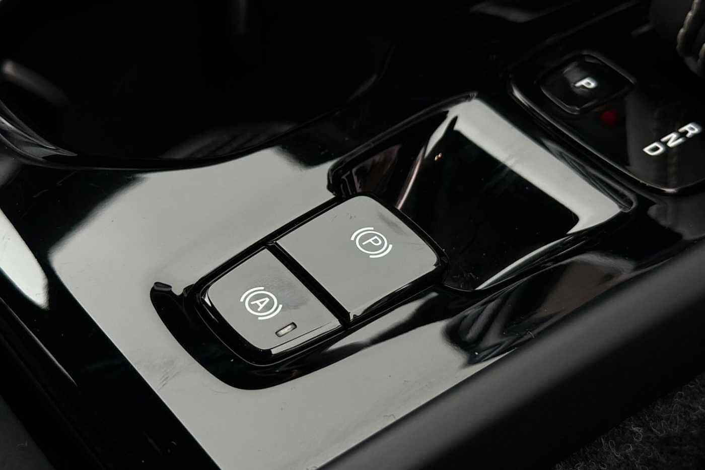 Used Volvo XC40 2022 for sale - 76355035: Photo 39