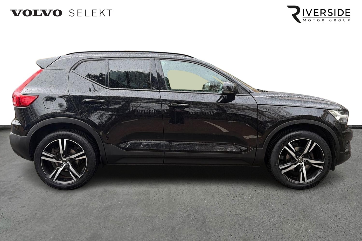 Used Volvo XC40 2022 for sale - 76355035: Photo 4