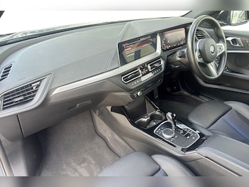 Used BMW 1 Series 2023 for sale - 79031672: Photo