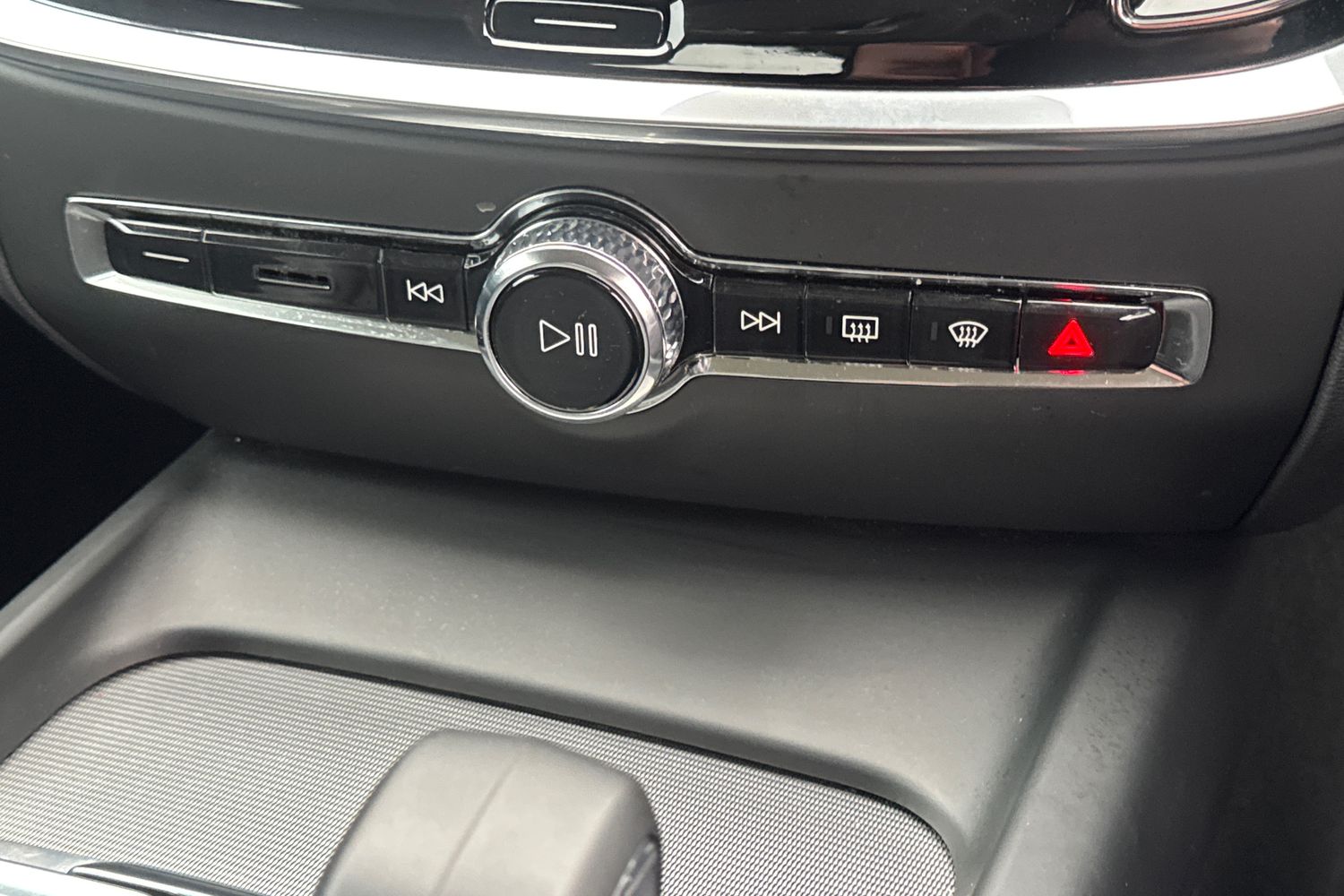 Used Volvo V60 2025 for sale - 77225079: Photo 14