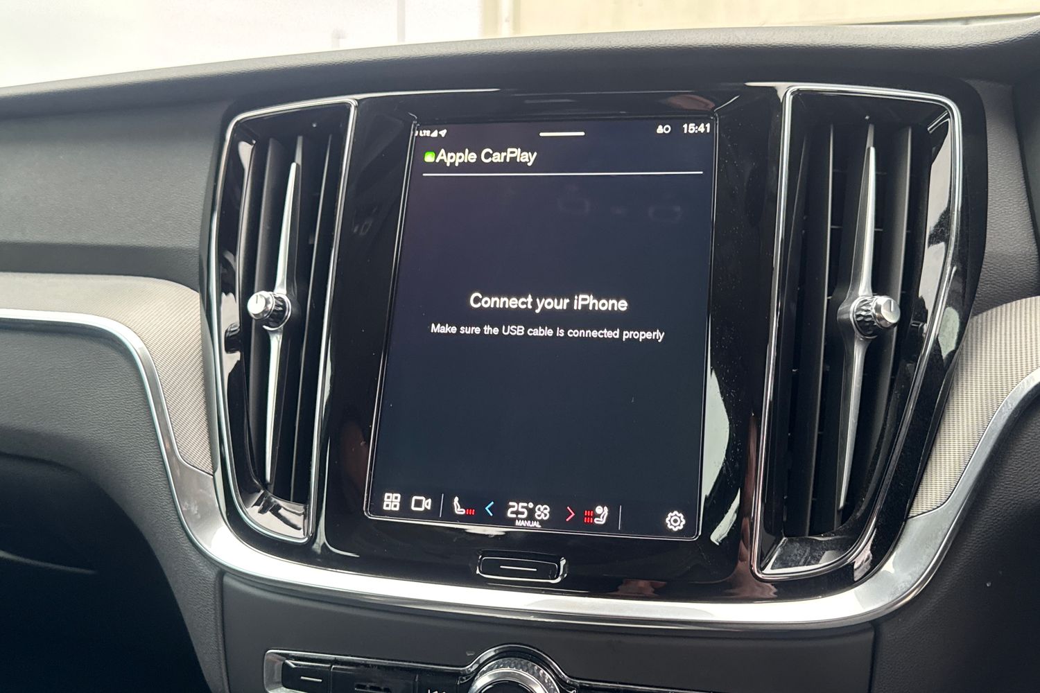 Used Volvo V60 2025 for sale - 77225079: Photo 22