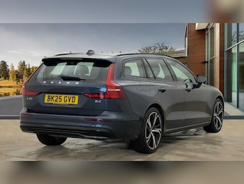 Used Volvo V60 2025 for sale - 77225079: Photo